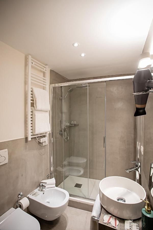 Ludus Rooms Rome Exterior photo